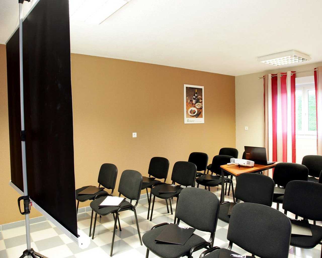 The Originals City, Hotel Paray-Le-Monial Business photo
